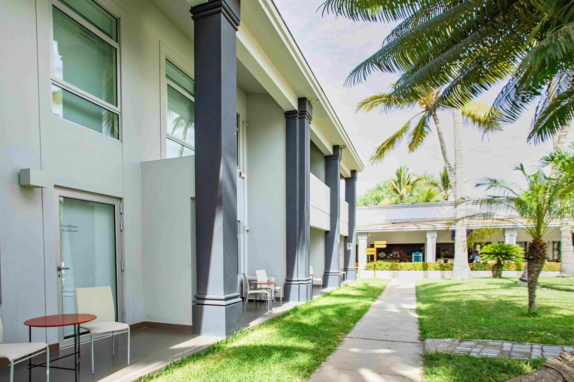 Casa Andina Premium Piura Hotel Exterior photo